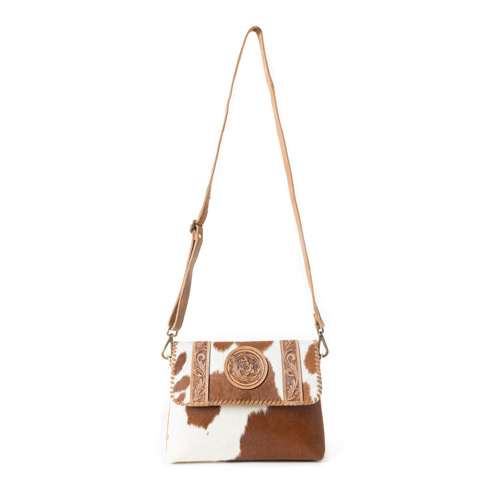 Myra Dustland Trails Handtooled Bag in Desert Hide & Snow Drift