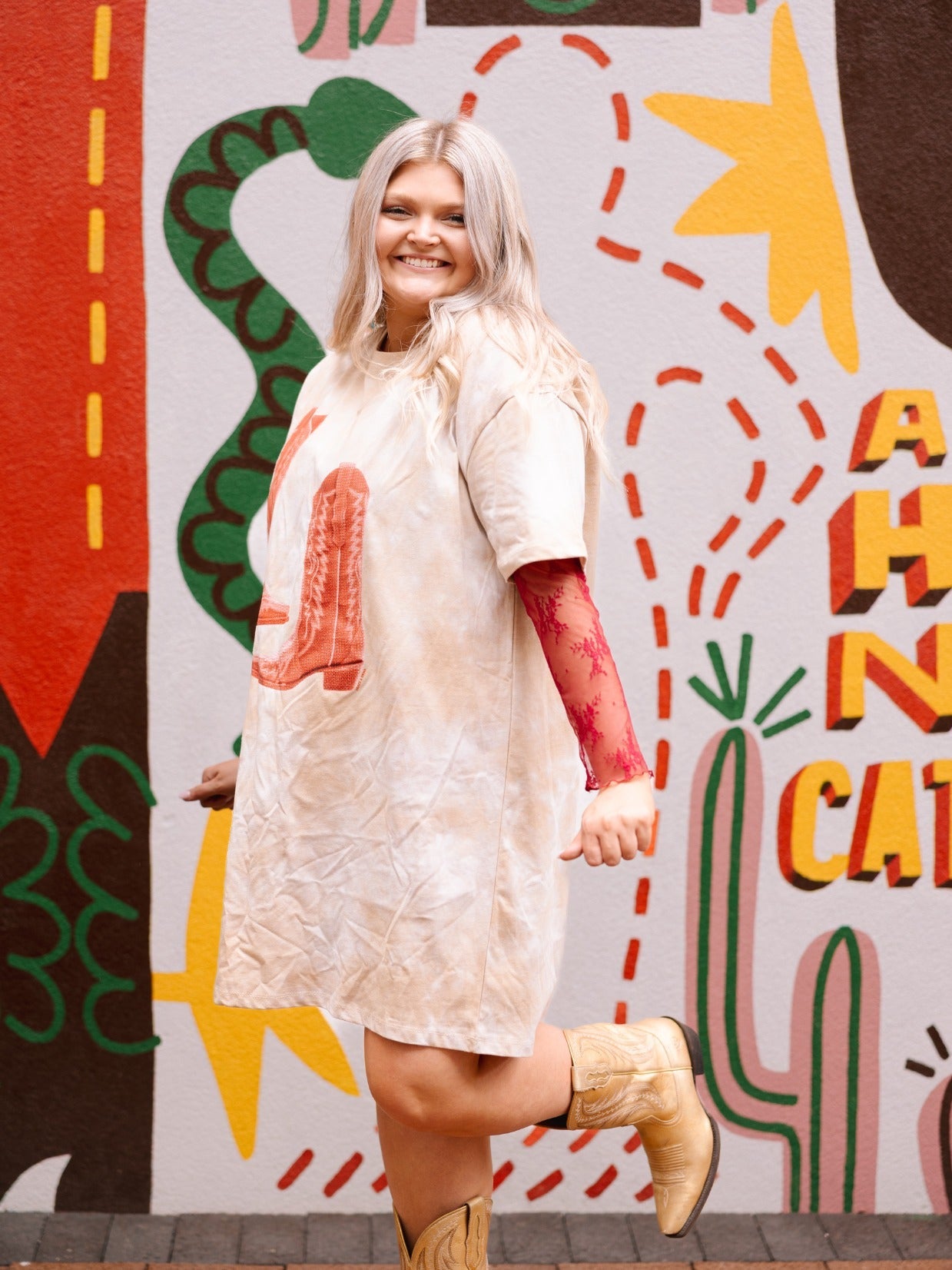 Red Cowgirl Boots on Beige Tie Dye T-Shirt Dress Beige / Plus Size Red Cowgirl Boots on Beige Tie Dye T-Shirt Dress Beige / Plus Size