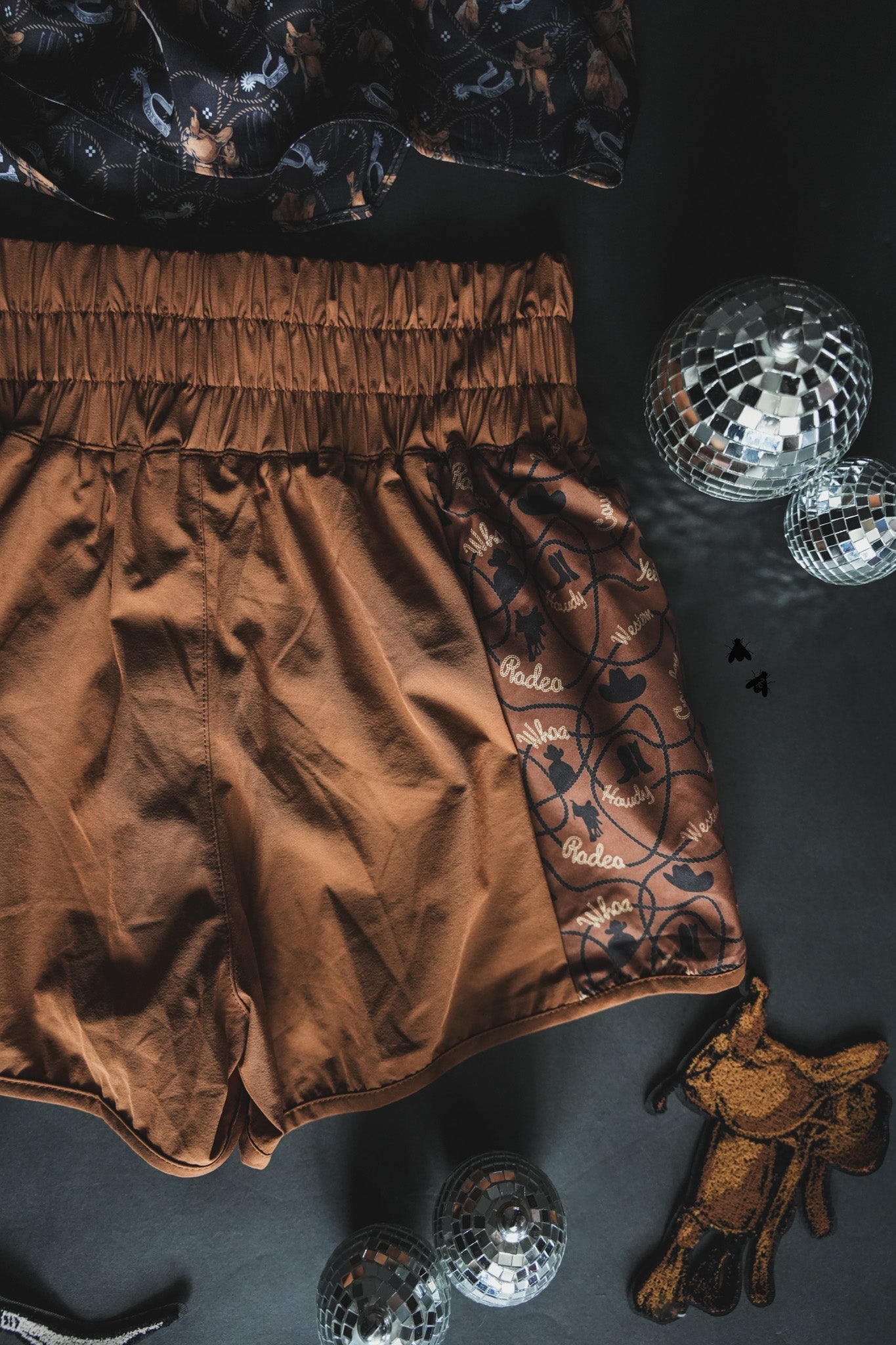 Short Rounds * Saddle Shorts