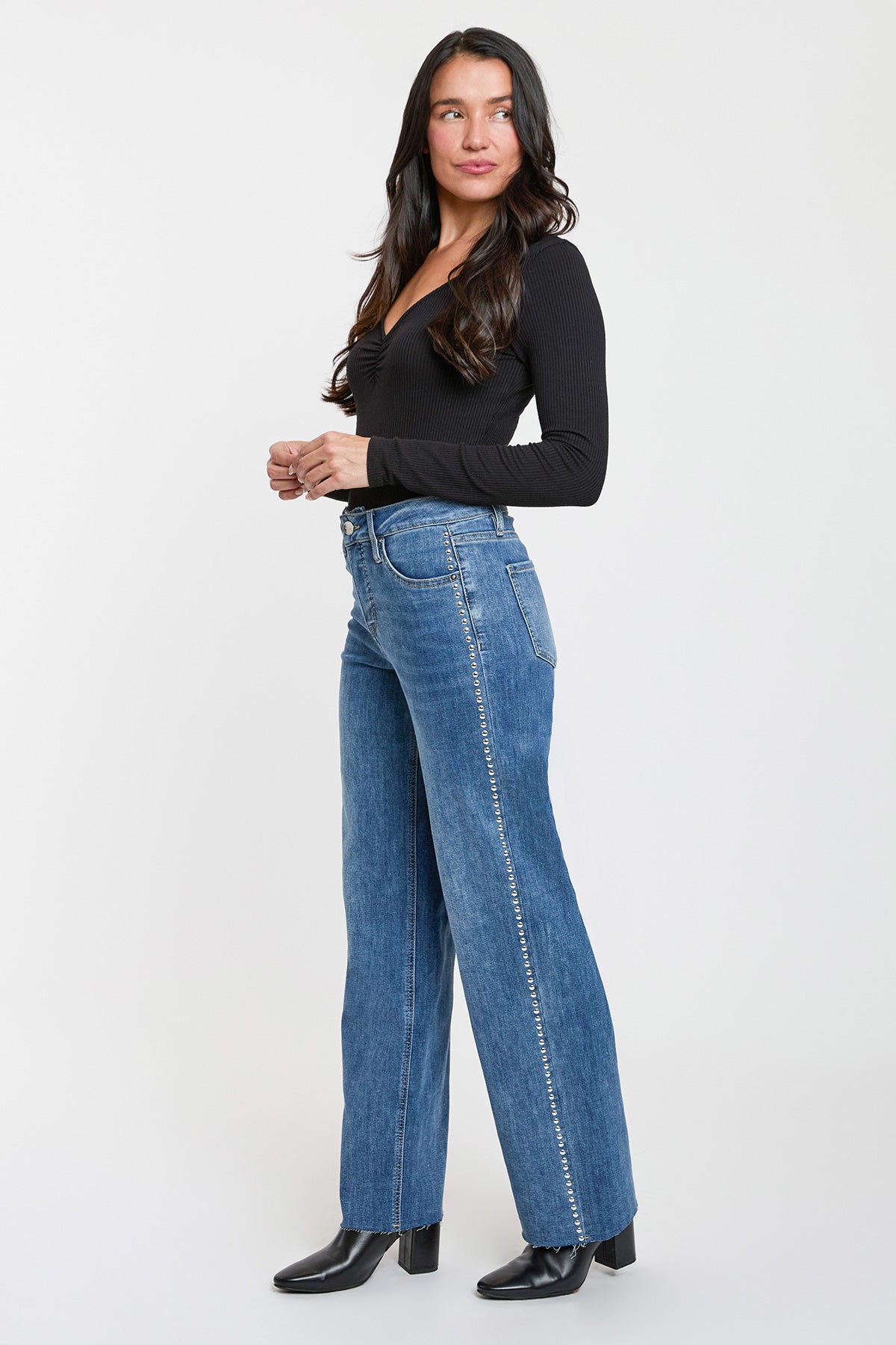 Women's Studded Wide Leg Jeans