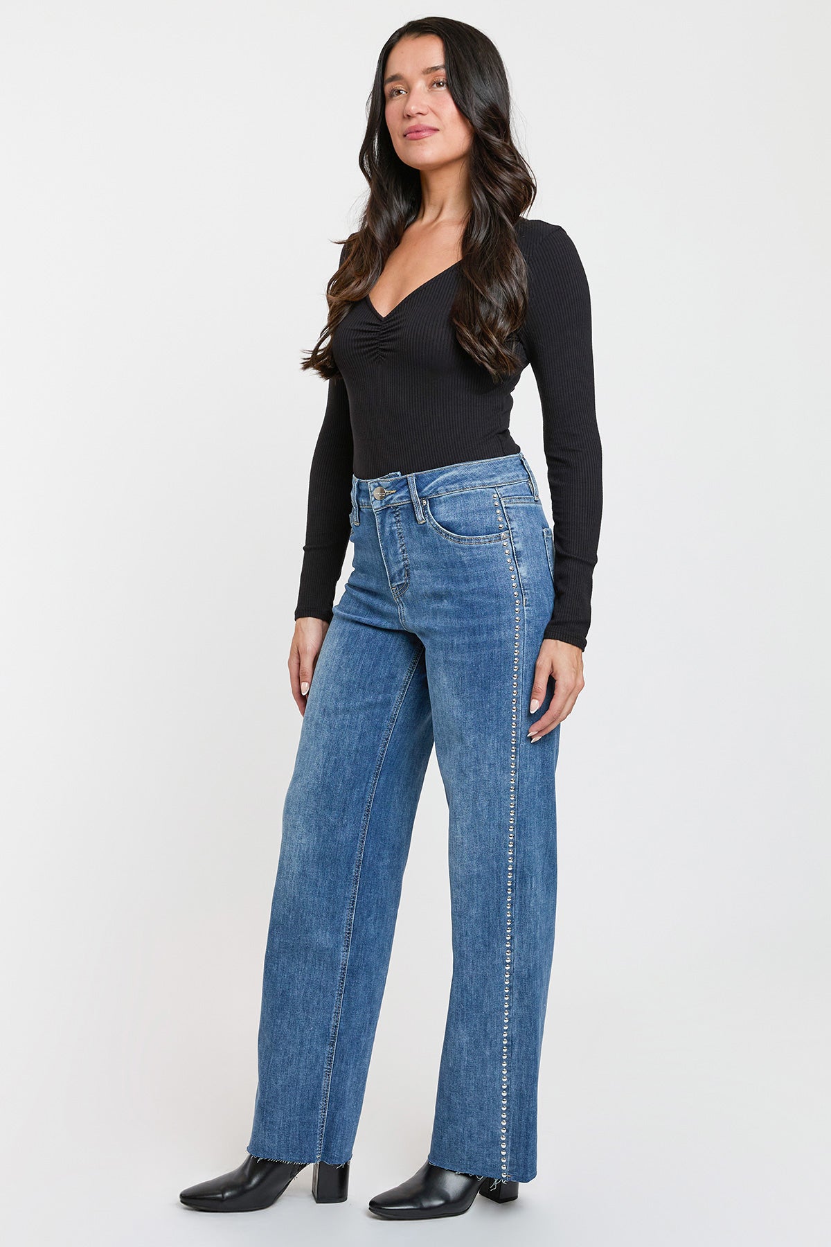 Women's Studded Wide Leg Jeans
