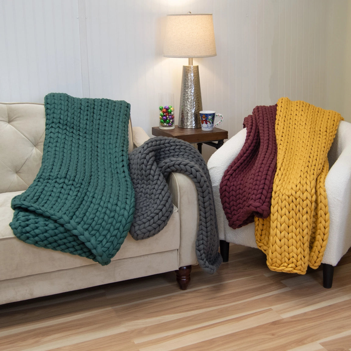 Chunky Knit Throw choice of colors