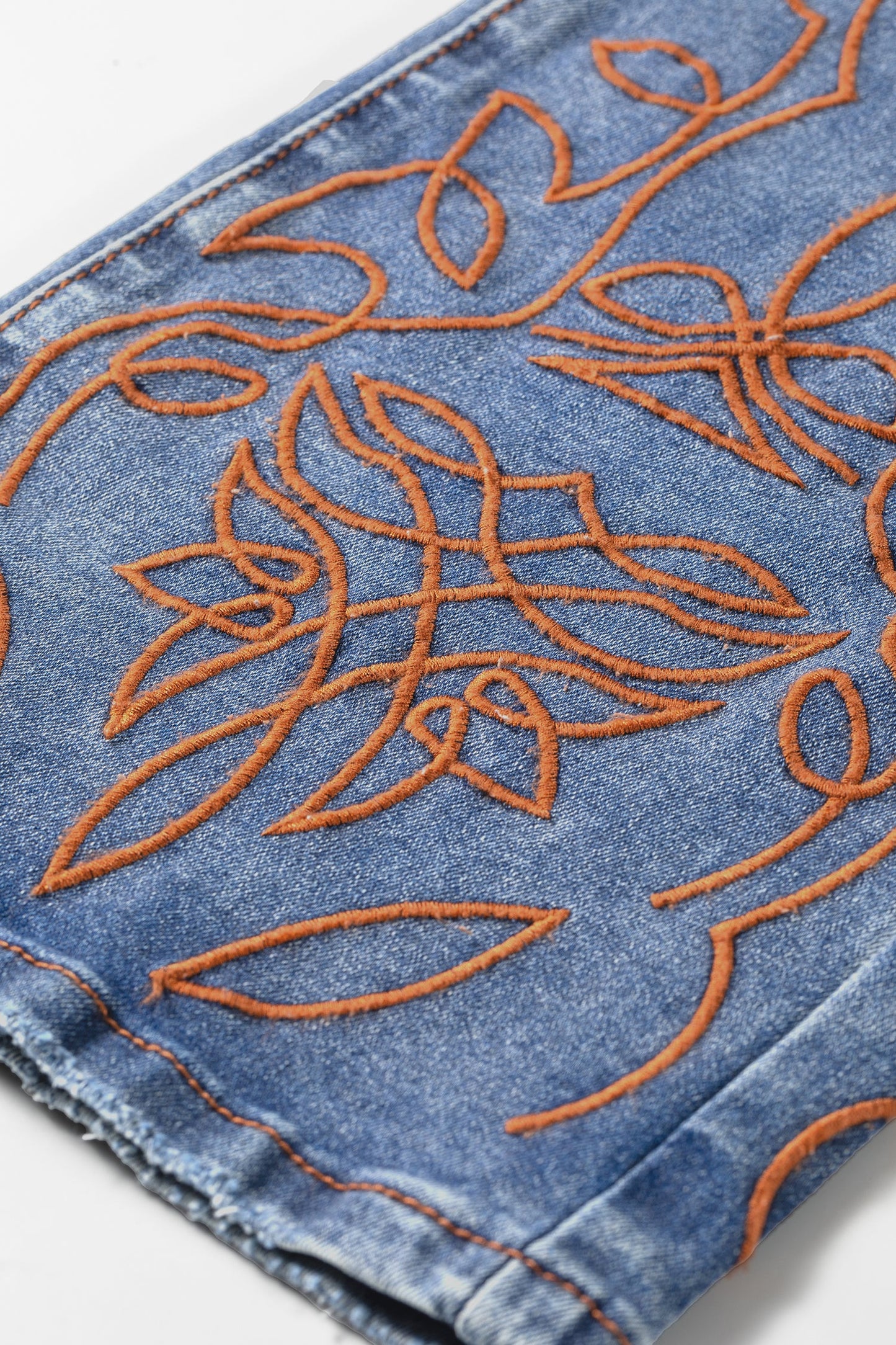 Bootstitch Embroidered Jeans w/ Pockets 29" inseam