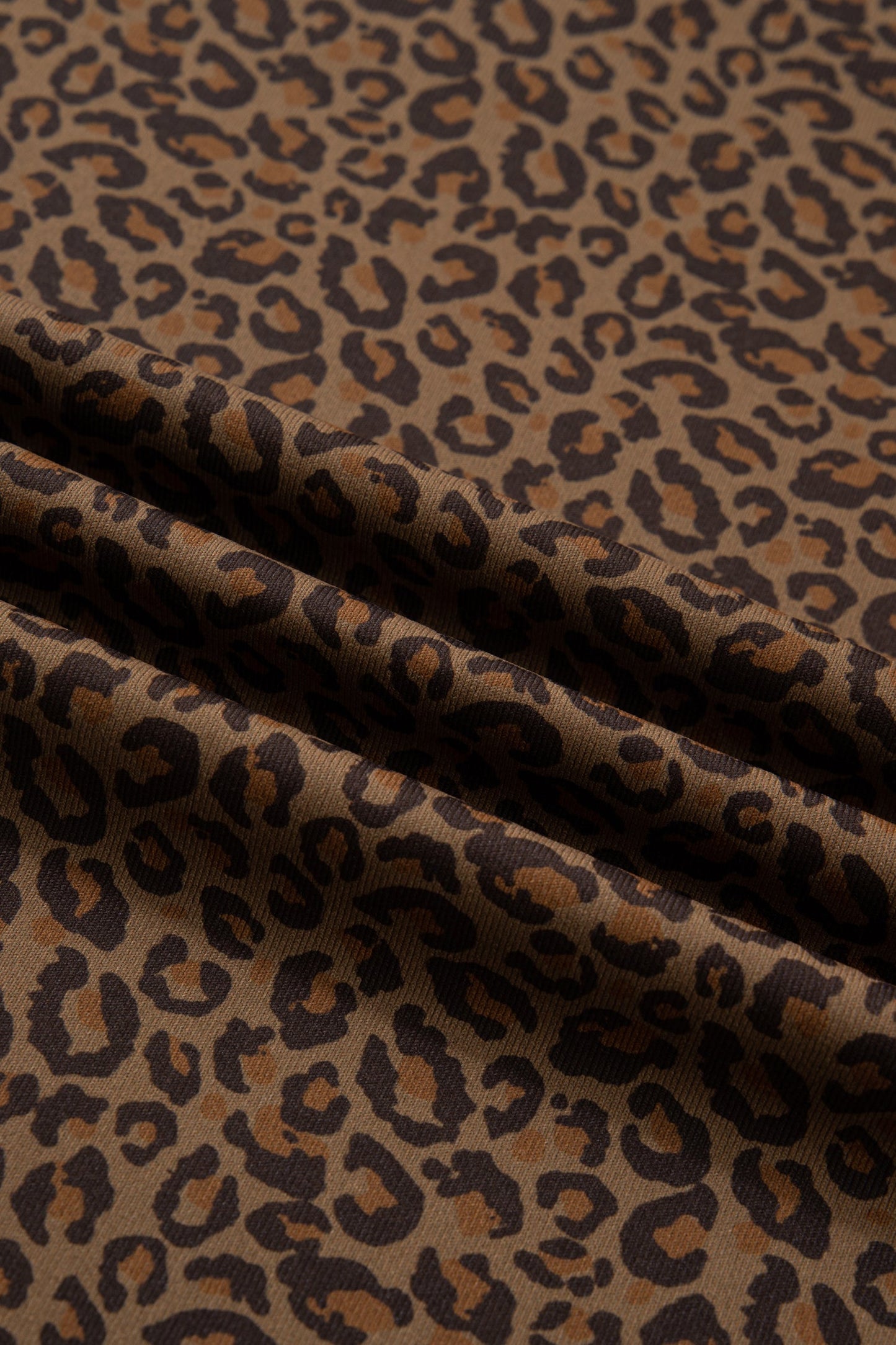 Plus Size Leopard Ribbed Trim Short Sleeve Tee