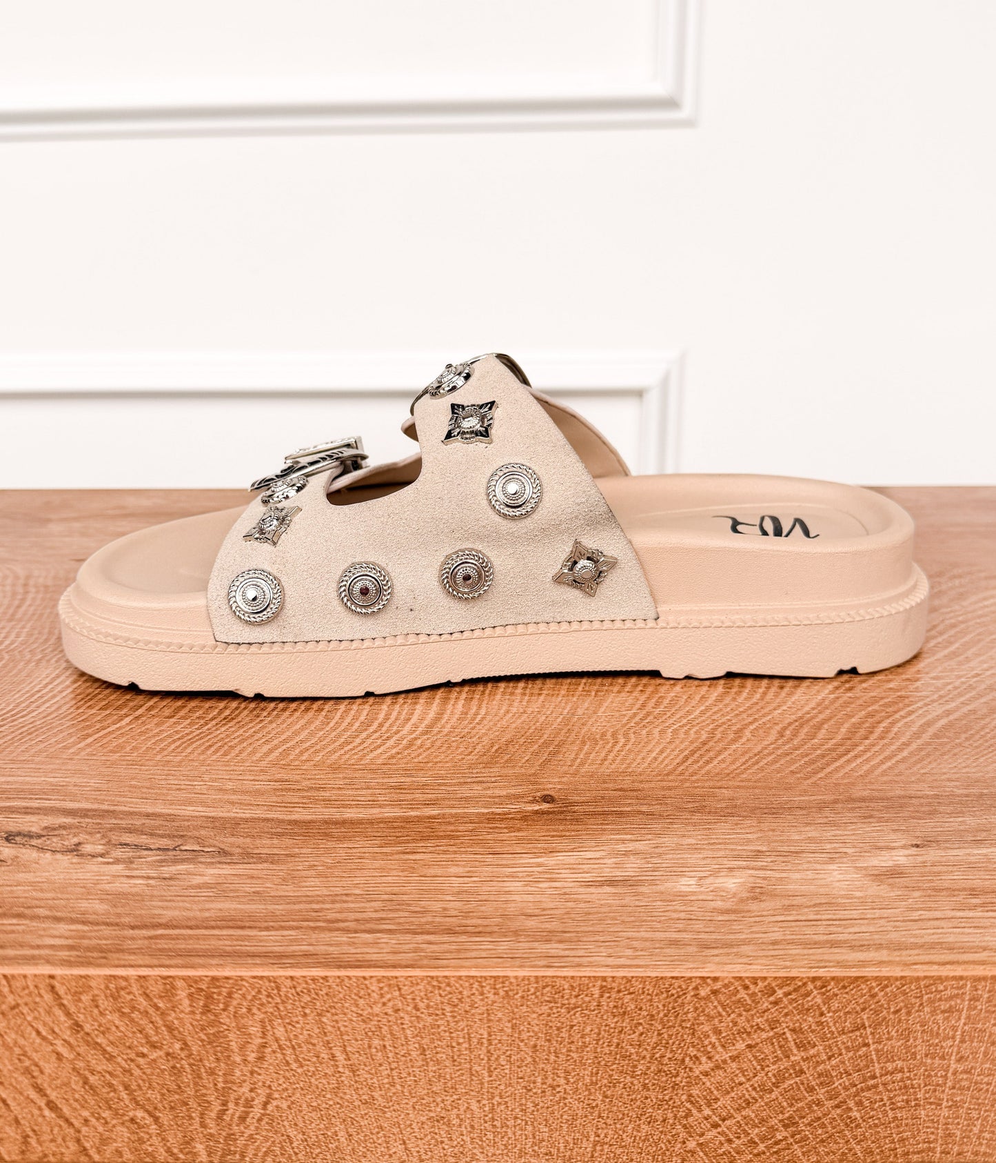 Isol Sandal in Cream