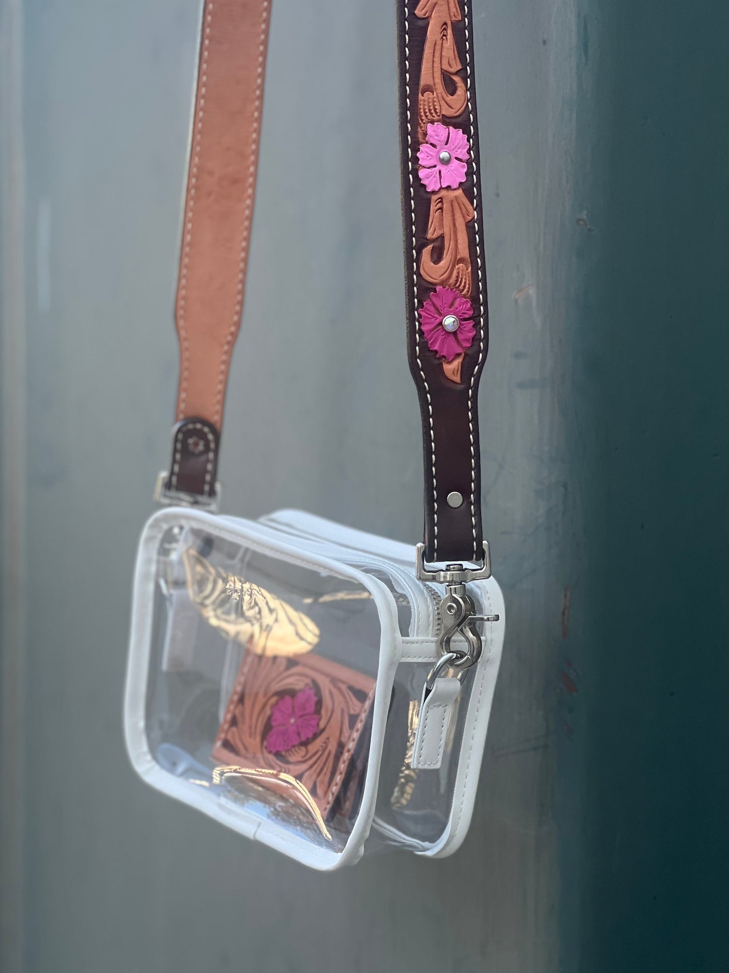 Alamo Saddlery Malibu Barbie Strap