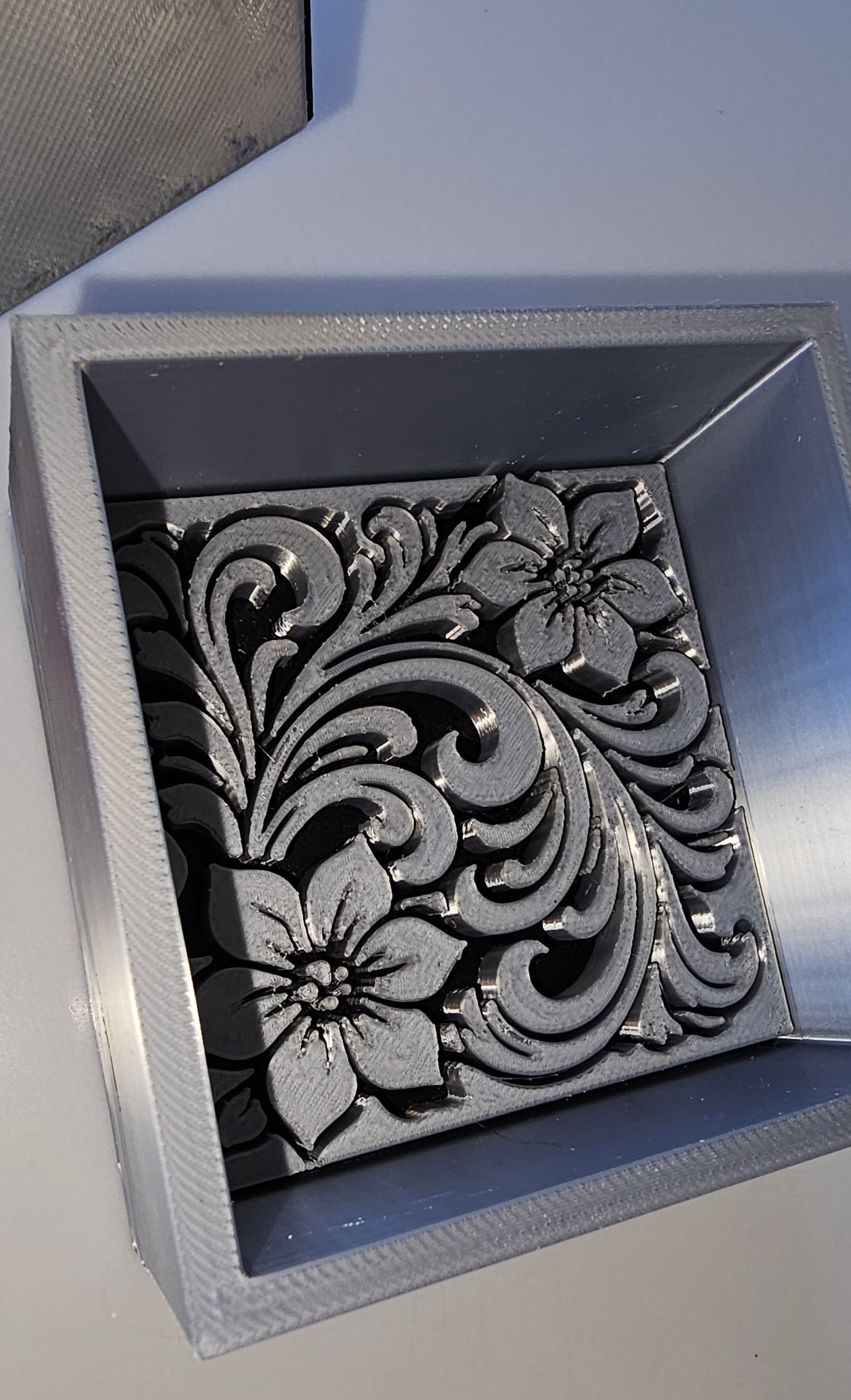 Baha Ranch 3D Tooled Gift Box - choice of colors and sizes