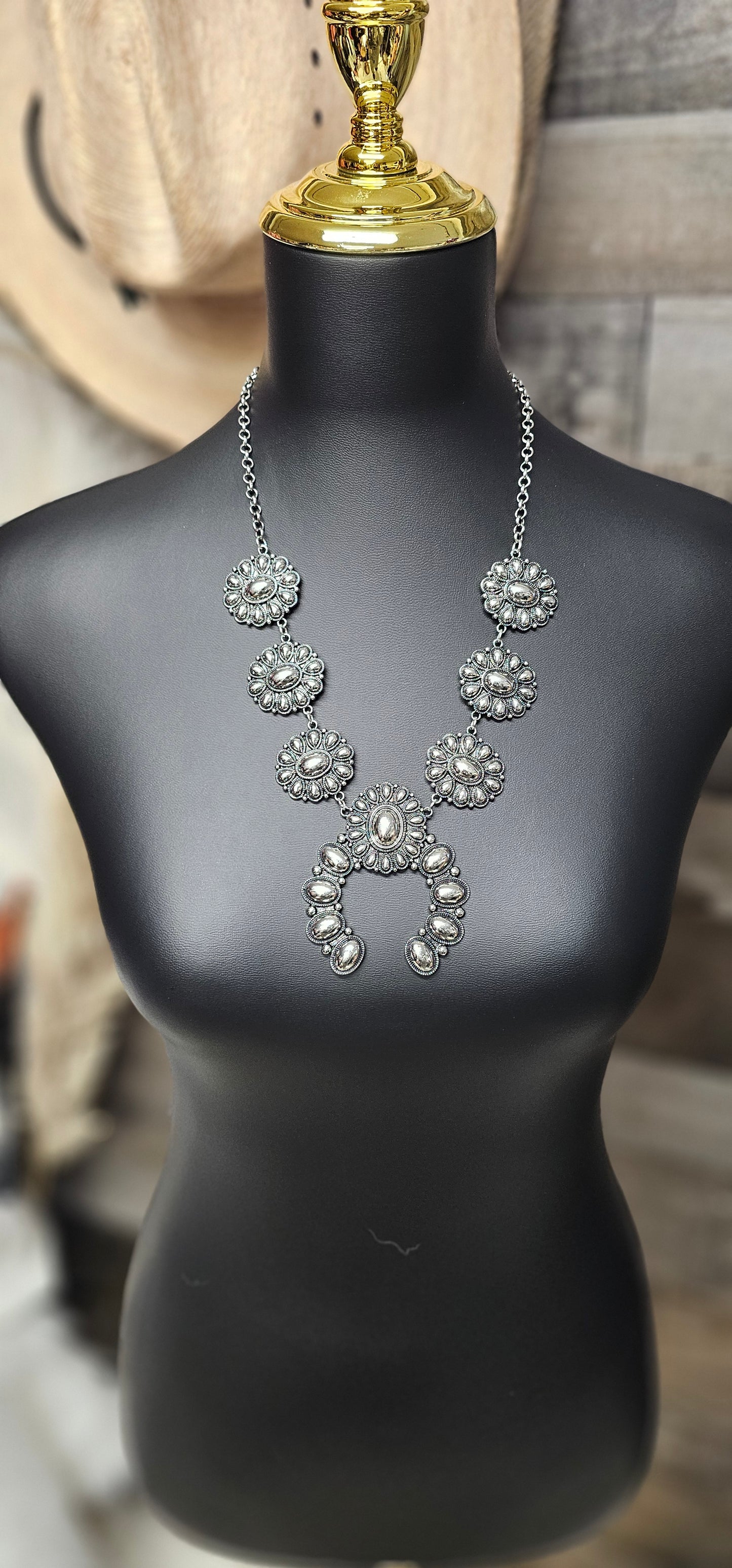 Baha Ranch Silvertone Floral Squash Blossom Necklace set
