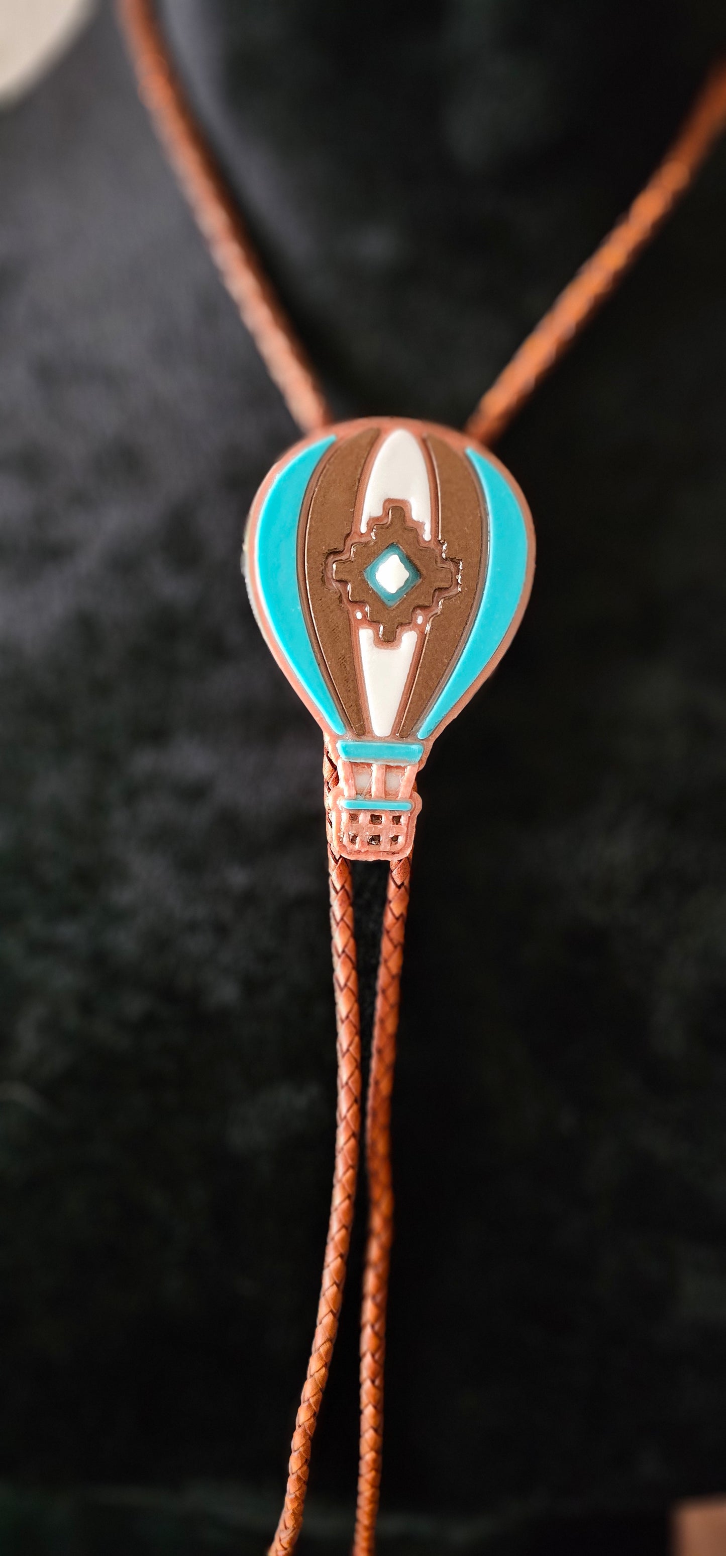 Albuquerque Balloon Fiesta 3D Hot Air Balloon Aztec Bolo Tie Necklace
