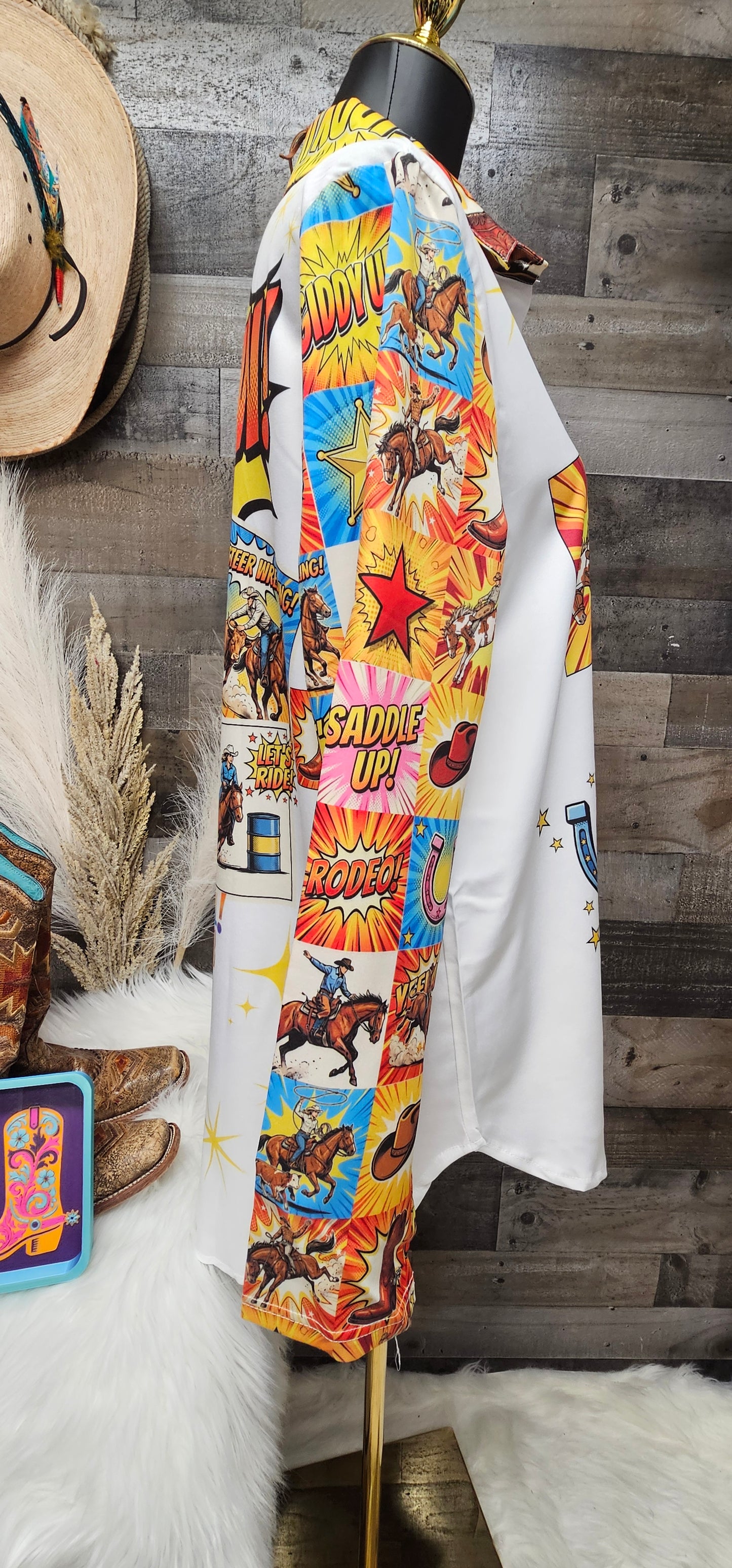 Baha Ranch The Comic Corral Western Rodeo Blouse