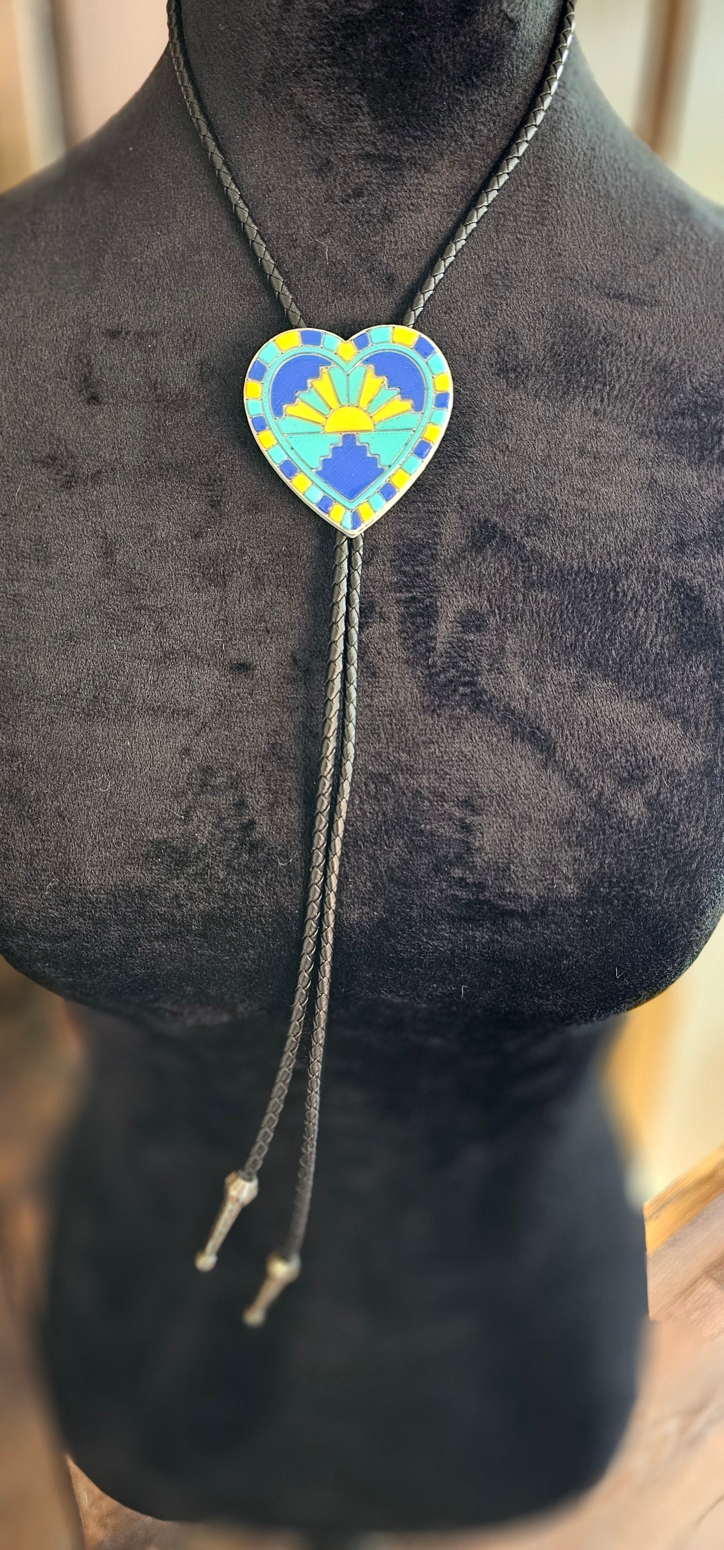 Turquoise Sunrise 3D Inlay Heart Bolo Tie Necklace