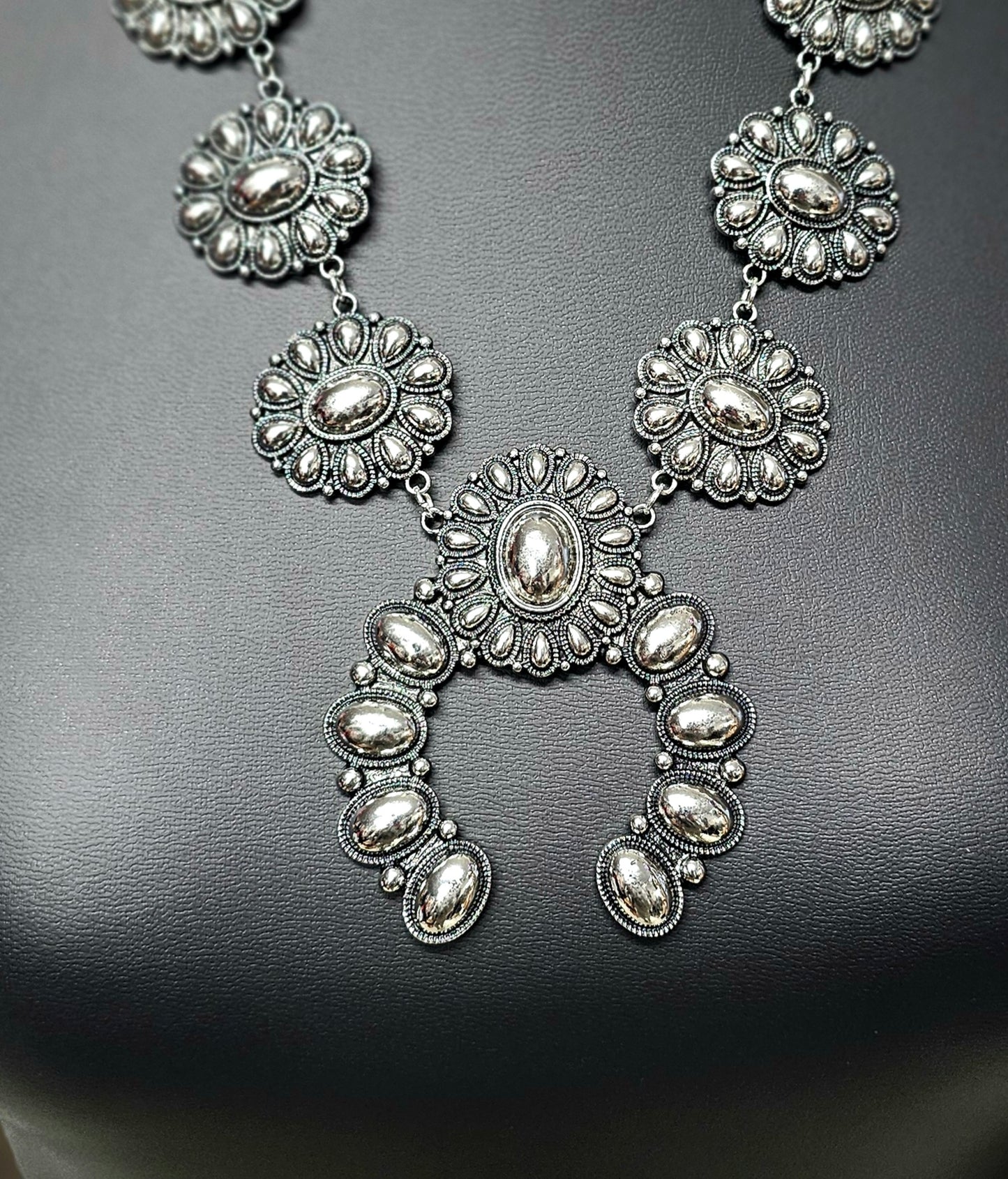 Baha Ranch Silvertone Floral Squash Blossom Necklace set