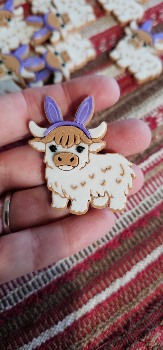 3d Easter Highland Cow Bunny Hat Pin