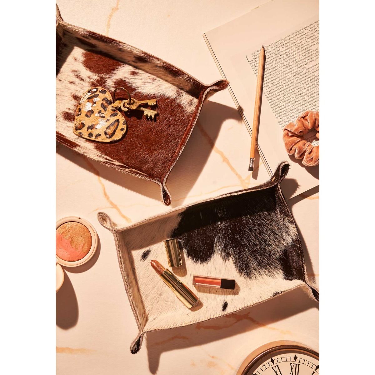 Myra Shaded Multipurpose Tray