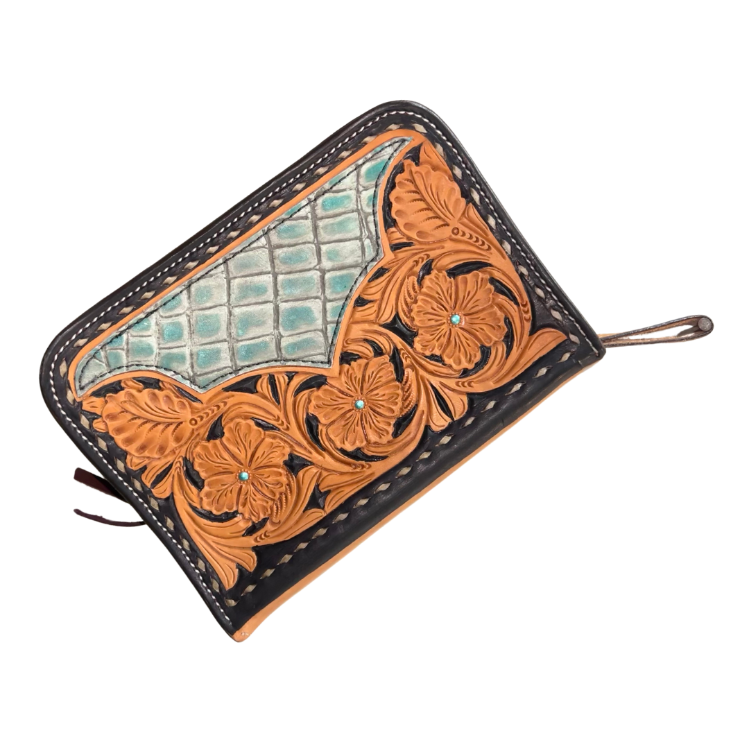 Turquoise gator Shaving Bag