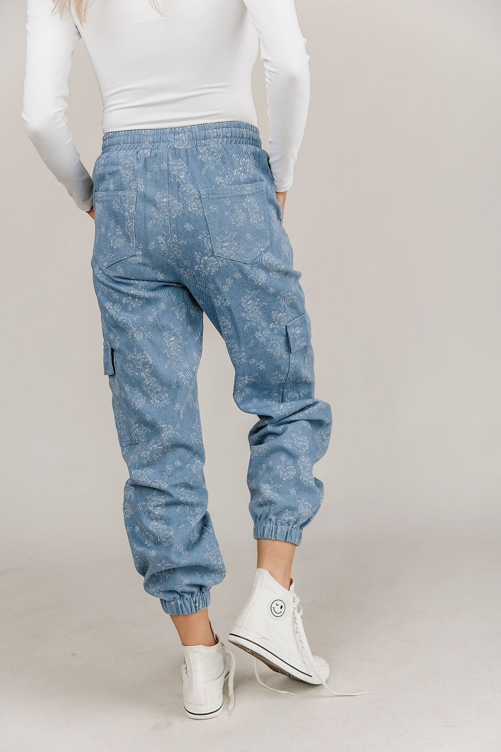 Ampersand Avenue Floral Denim Cargo Pants