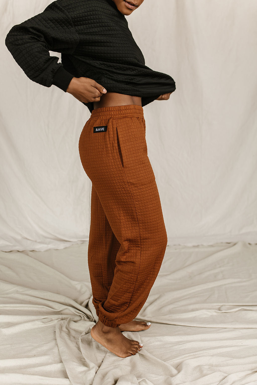 Ampersand Avenue Quilted Joggers- Copper