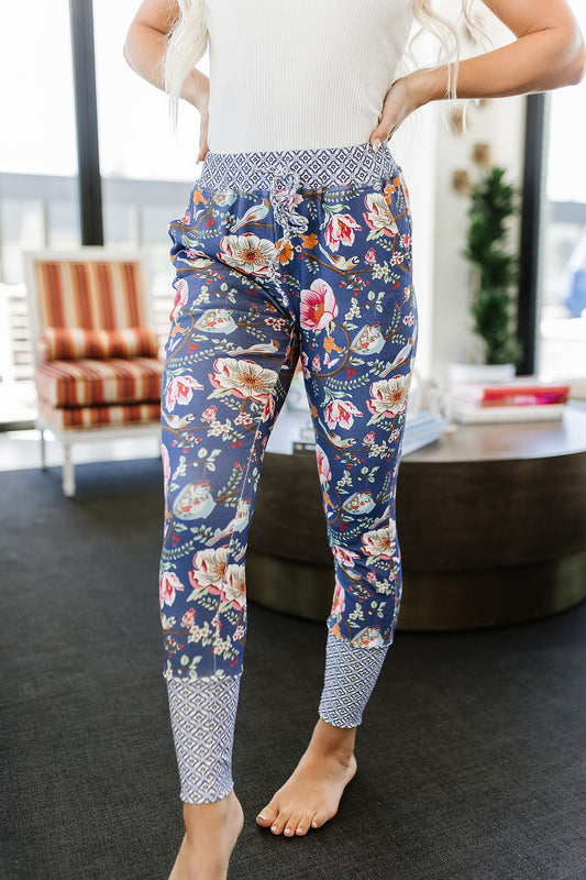 Ampersand Avenue New & Improved Joggers- Dancing Floral