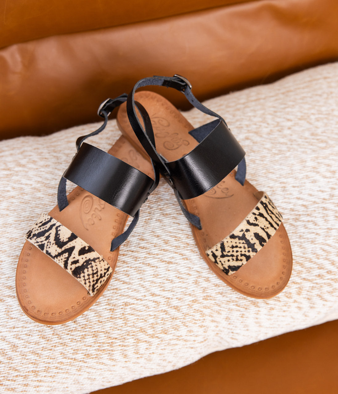 Waco Sandal in Black