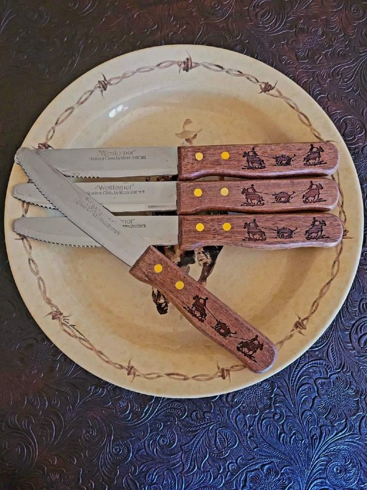 Set of 4 Western Steak Knives - Choice of Design