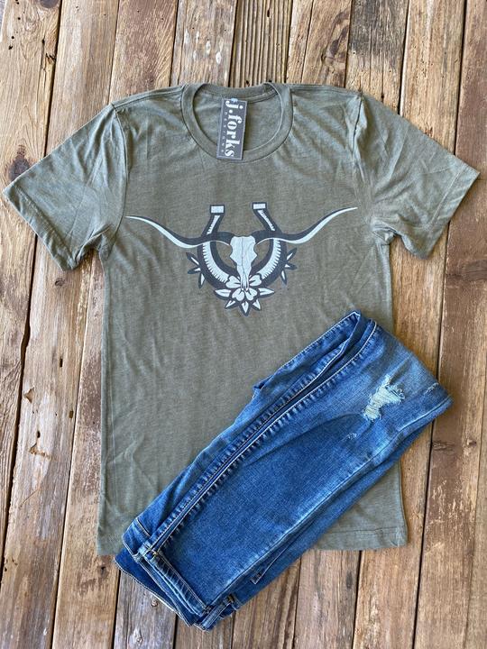 Lucky Longhorn Tee - boho, cactus, cowgirl, cowgirls, fall, floral, graphic, guncontrol, horseshoe, horseshoes, skull, skulls, southwestern, space, tees, western, westernstyle -  - Baha Ranch Western Wear